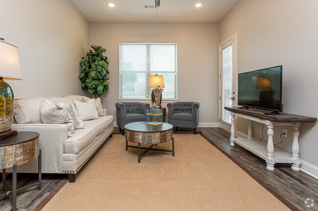 1 BR, 1 BA - 774 SF