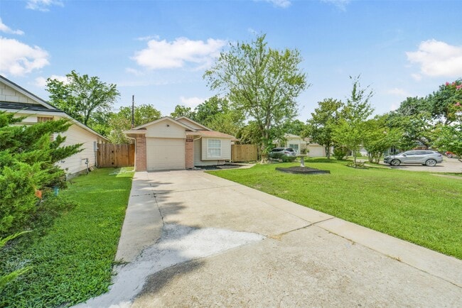 Photo - 18147 Dinner Creek Dr