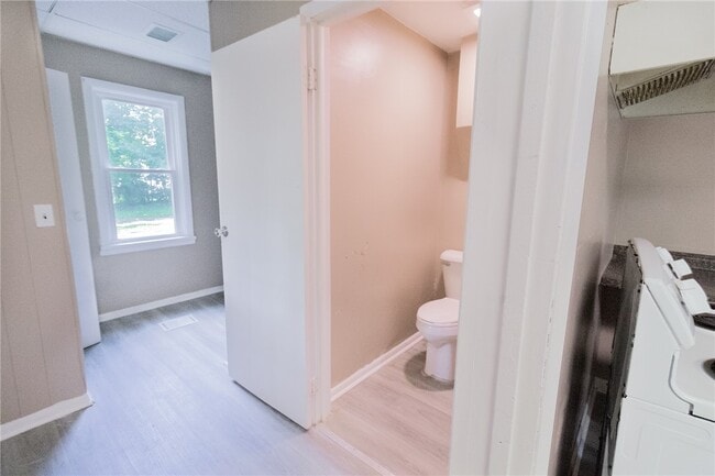 Photo - 138 Stuart Ave