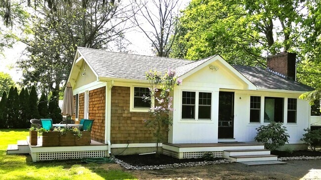 Building Photo - 36 Whedon Ln Rental