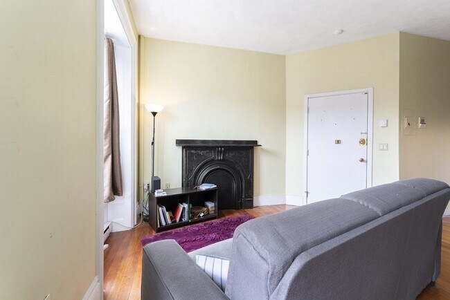 Photo - 701 Massachusetts Ave Unit 7
