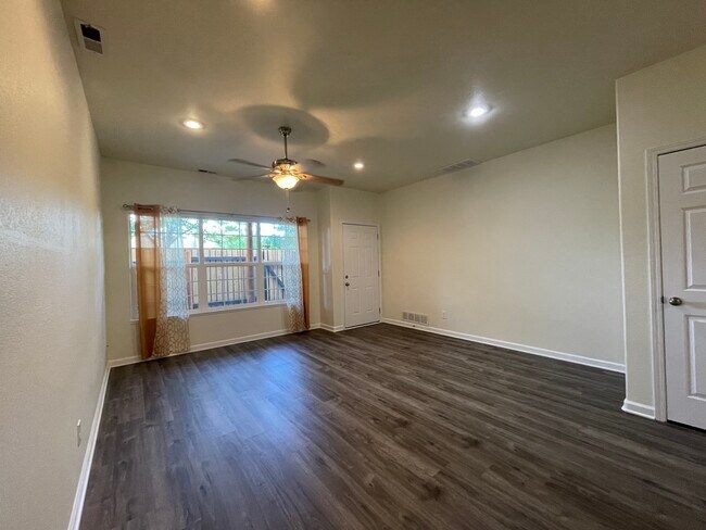 Photo - 7205 Avenida El Nido