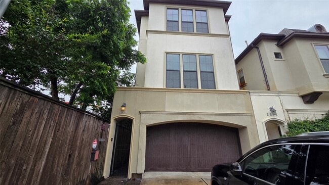 Building Photo - 5321 Inker St