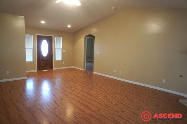 Photo - Spacious 4 Bedroom Home with Fenced Backyard & Garage
