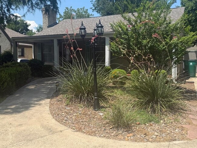 Photo - 3105 NW 21st St