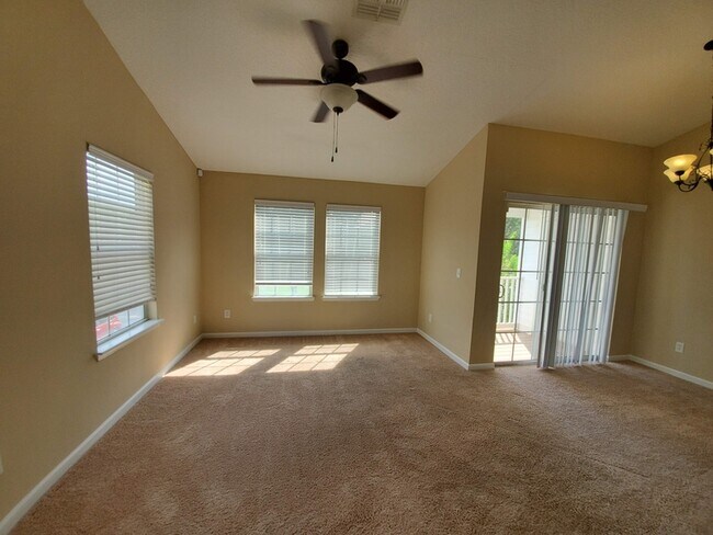 Photo - 575 Oakleaf Plantation Pkwy Condo Unit Jennings Point at Oakleaf Plantation