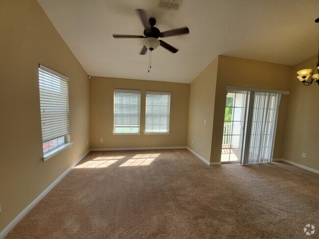 Building Photo - 575 Oakleaf Plantation Pkwy Unit Jennings Point at Oakleaf Plantation Rental