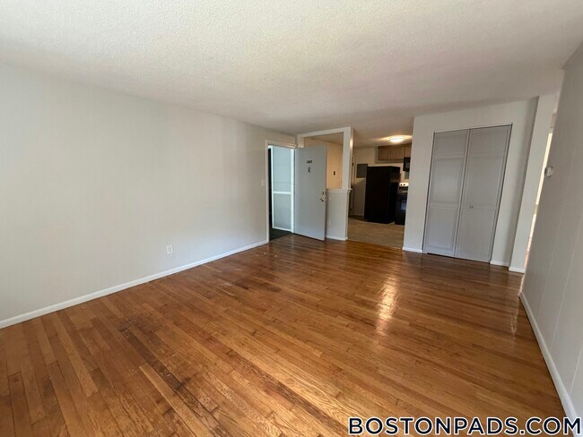 22 Westland St Unit 43