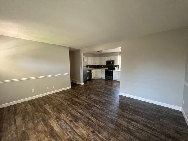 Photo - NORTHGATE MOVE IN READY! 3 BEDROOM 2 FULL ... House