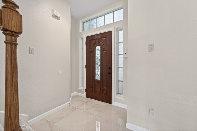 Photo - 6710 Creek Village Dr