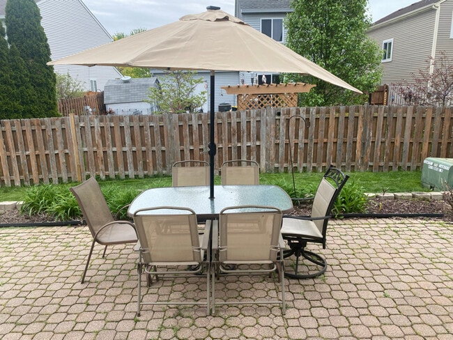 Photo - 170 Bridlewood Cir