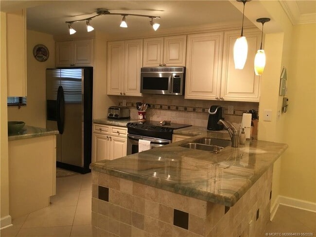 Photo - 9400 S Ocean Dr Unit 307
