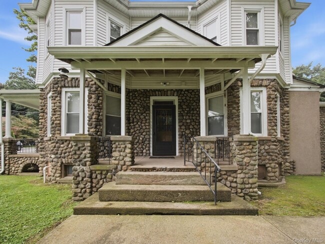 Building Photo - 9 Cottage Ave Unit 1