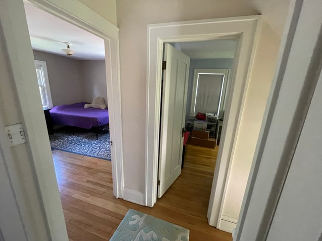 Photo - 2449 Kingston Rd