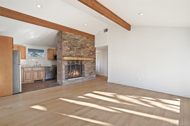 Photo - 12 Flintlock Ridge Rd