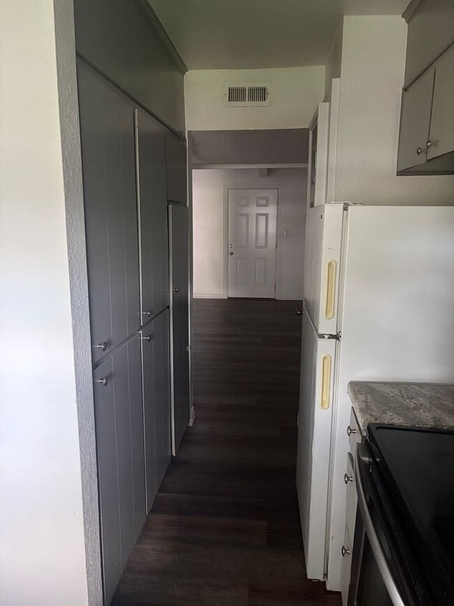 Photo - SOUTH 13TH ST. DUPLEX Unit 209 S. 13TH ST.