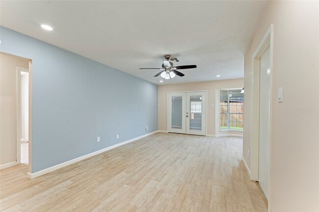 Building Photo - 1410 PI Cir Rental