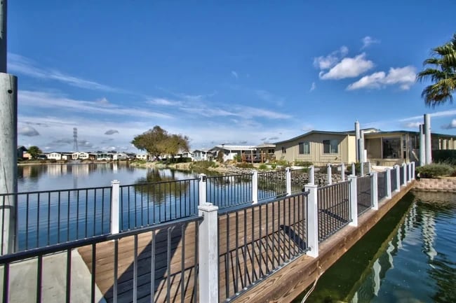 Photo - 158 Kern St Unit Sherwood Lake