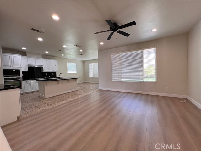 5906 Meeker Dr