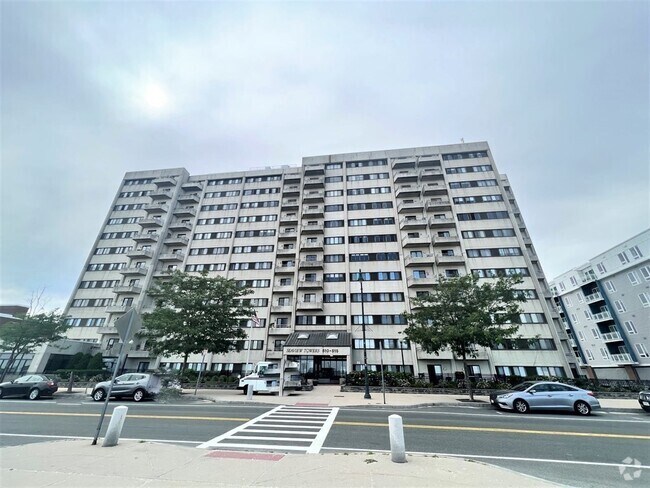 Building Photo - 510 Revere Beach Blvd Unit 1105 Rental