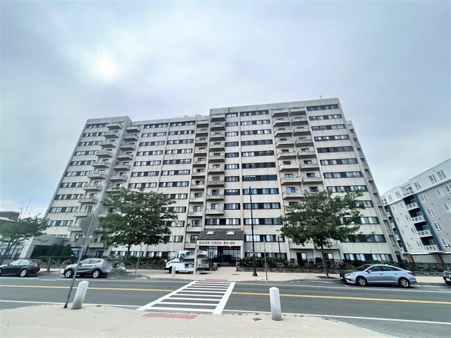 Building Photo - 510 Revere Beach Blvd Unit 1105 Rental