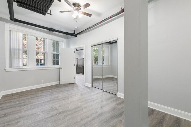 Photo - 7618 N Eastlake Terrace Unit G