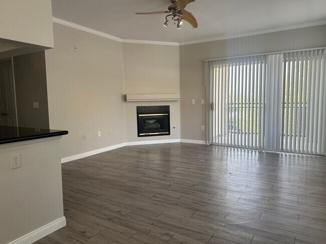 2900 Sunridge Heights Pkwy Unit 1227