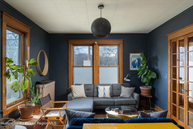 Photo - 66 Glenwood Blvd