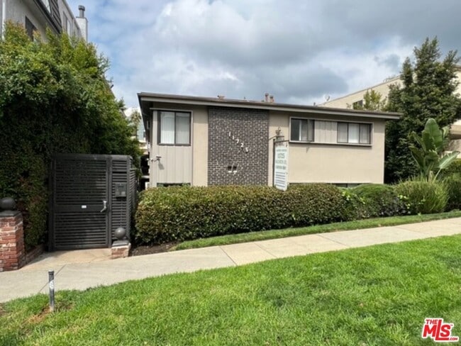 Photo - 11725 Darlington Ave Unit #8