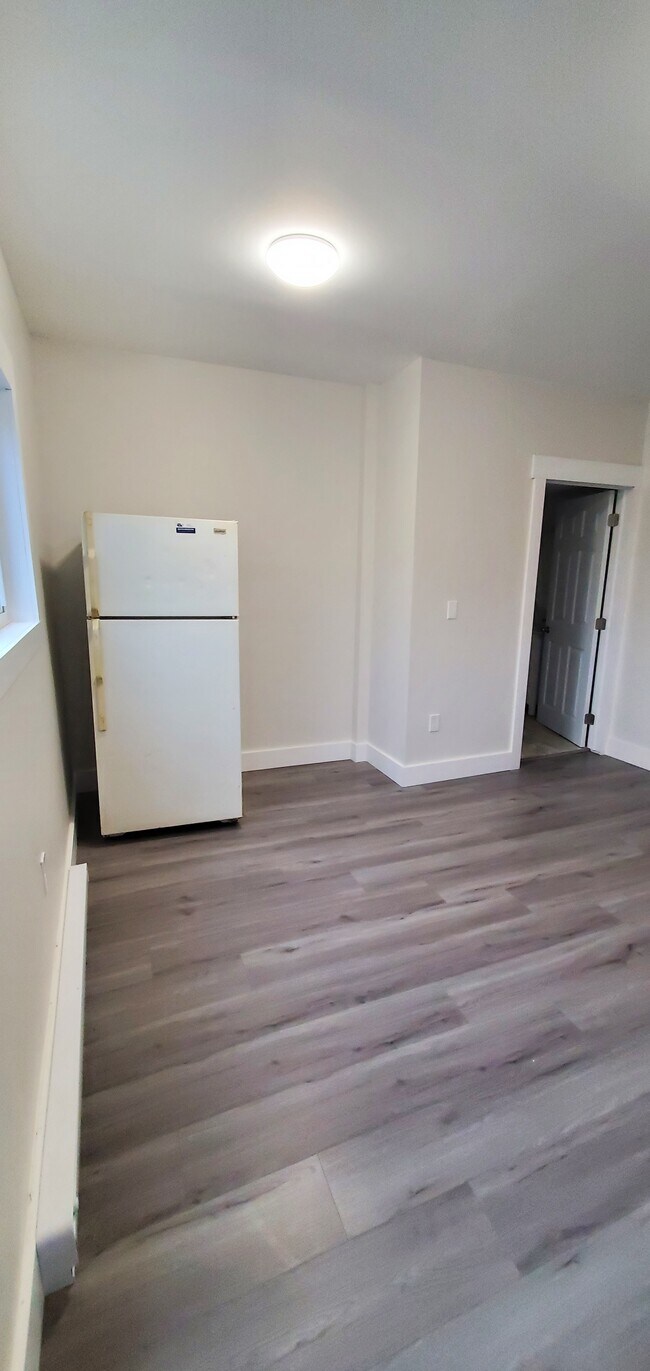 Photo - 13 Acadia Ave Unit Apt7