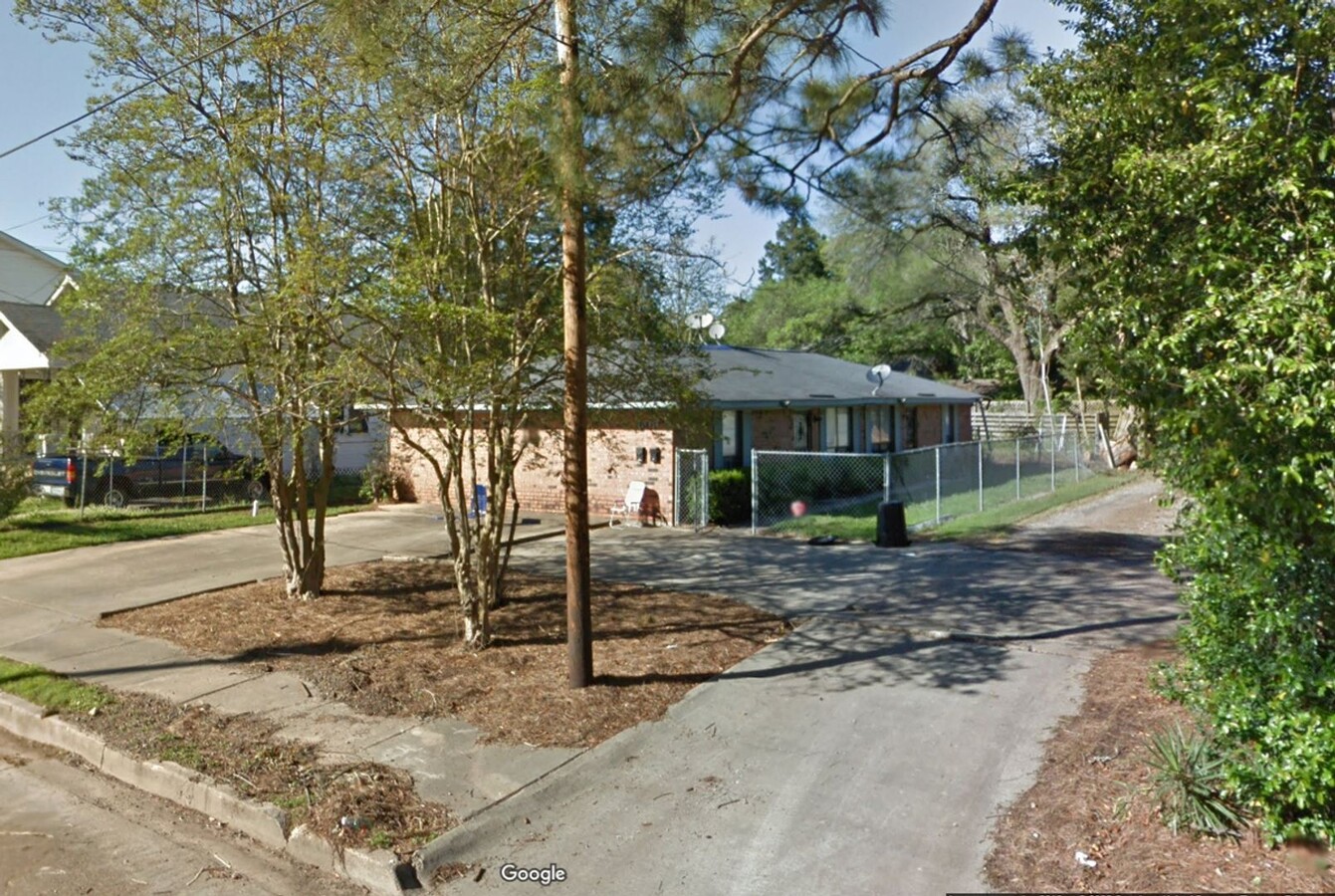 Photo - 609 20th St Unit 609 20th St Apt B