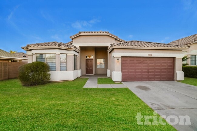 Building Photo - 2836 S 66th Ave