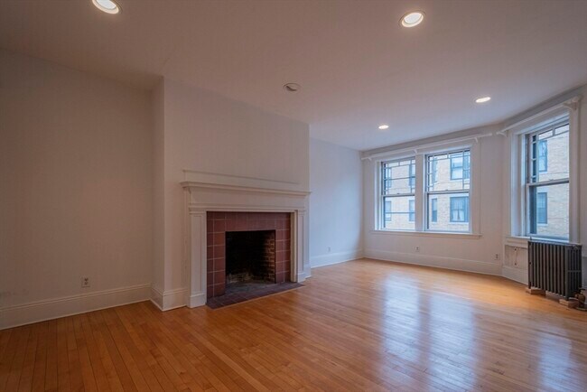 Photo - 2 Newport Rd Unit 5