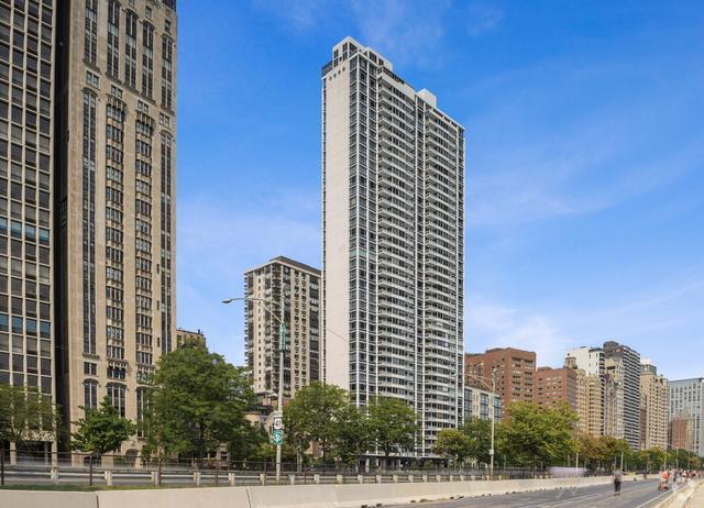 Building Photo - 1300 N Lake Shore Dr Unit 27C Rental