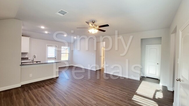 Photo - 1417 Brindle Dr