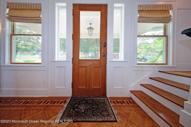 52 Navesink Ave