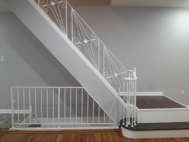 Photo - 2413 S Rosewood St
