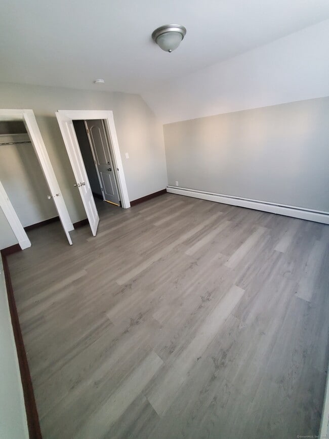 Photo - 432 Dixwell Ave Unit 3rd Floor