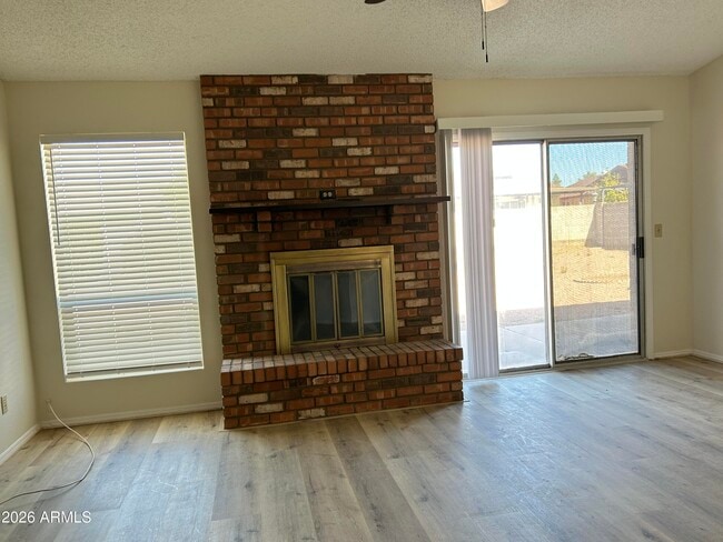 Photo - 3926 W Willow Ave