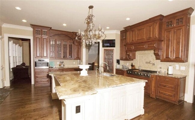 Photo - 2800 Payton Rd NE