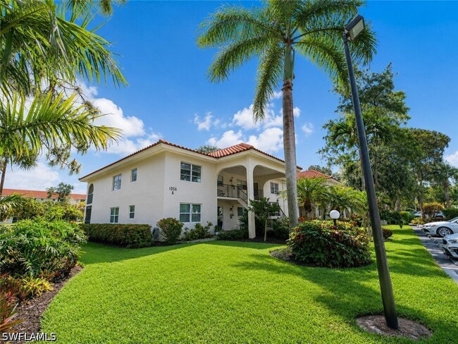 Building Photo - 1056 Forest Lakes Dr Unit A201