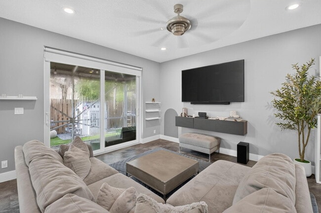 Photo - 3616 Asperwood Cir