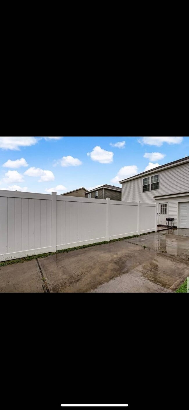 Photo - 54 Fiore Dr