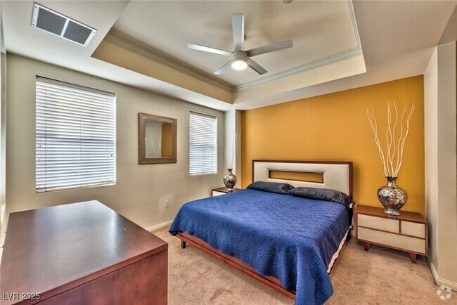 Building Photo - 2405 W Serene Ave Unit 703 Rental