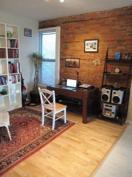 Photo - charming 1 bed 1 bath in the heart of saint paul!
