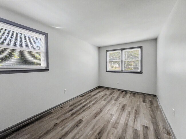 200 E. Maple Avenue