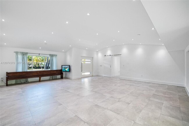 Photo - 5801 SW 44th Terrace