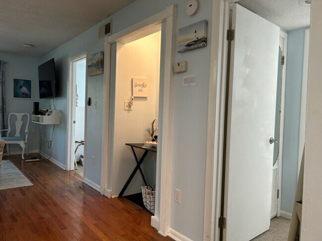 Photo - Fiddlers Cove