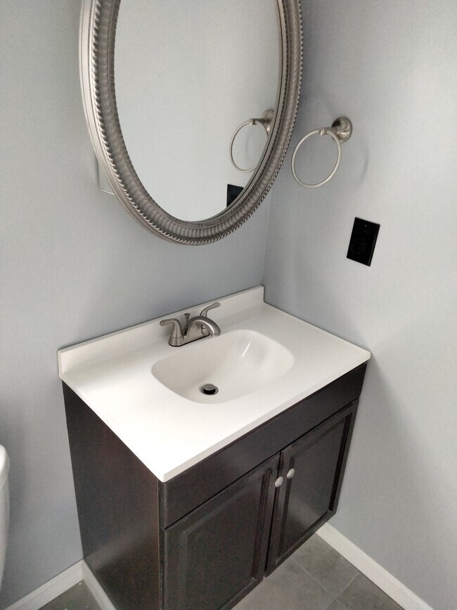 706 N Oaks Blvd Condo Unit 706 North Oaks Blvd Condo for Rent in