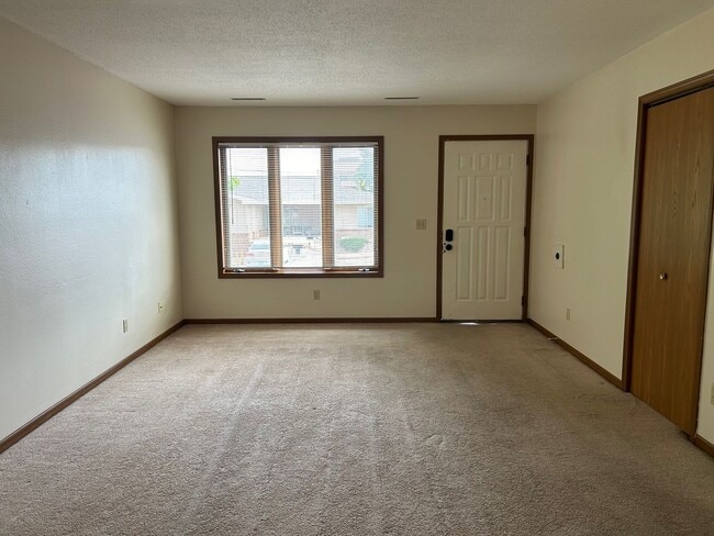 Photo - 1309 E Ave NE Unit #103